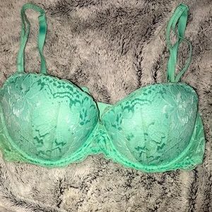 Victoria secret pink bra in seafood green 36D